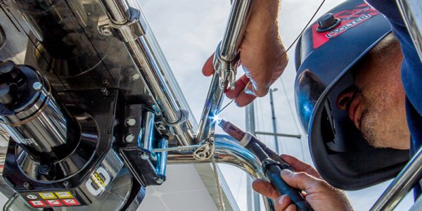 sopromar-boat-yard-centro-nautico-lagos-algarve-services-serviços-metal-fabrication-serrelharia-3-2.jpg